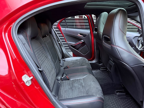 Mercedes-Benz A180 29 of 30
