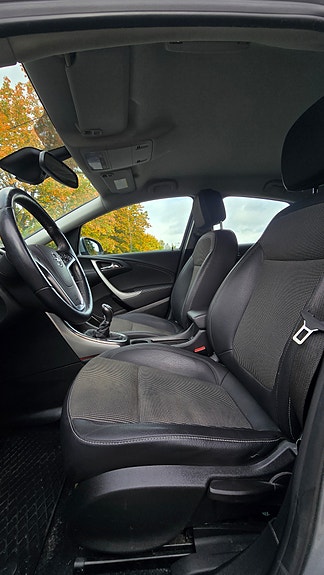 Opel Astra 8 of 19