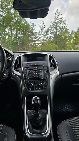 Opel Astra 15 of 19
