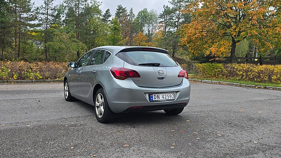 Opel Astra 6 of 19