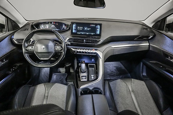 Peugeot 5008 10 of 24