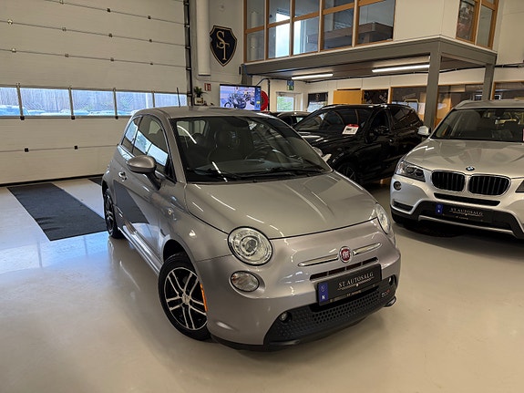 Fiat 500e 2 of 30