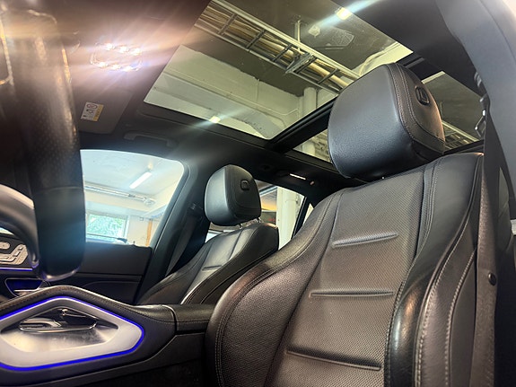 Mercedes-Benz GLE350 de 12 of 30