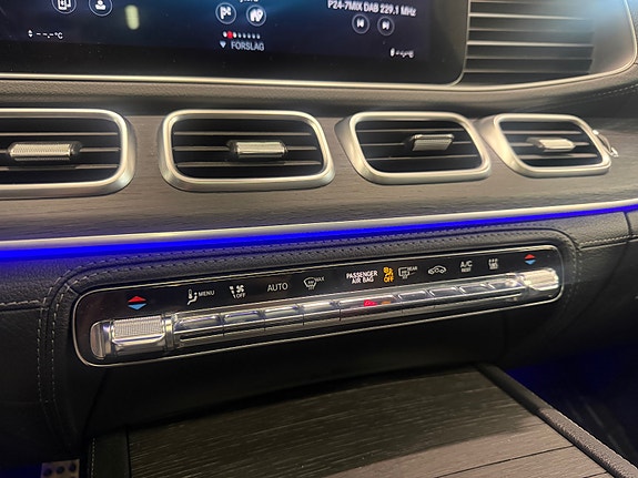 Mercedes-Benz GLE350 de 26 of 30