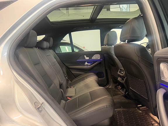 Mercedes-Benz GLE350 de 18 of 30