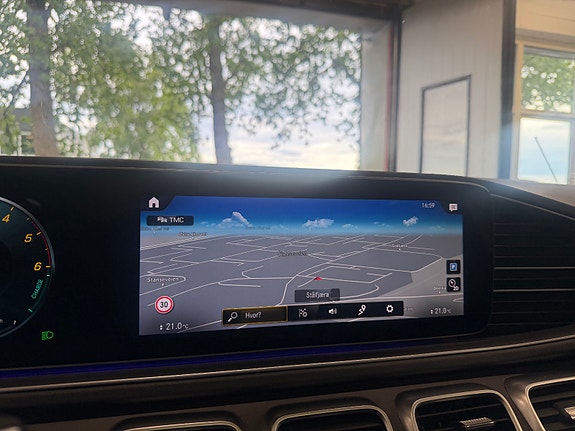 Mercedes-Benz GLE350 de 30 of 30