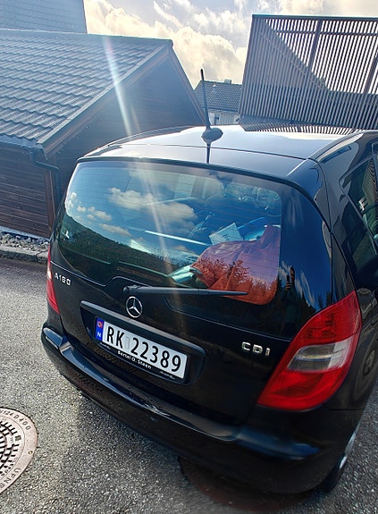 Mercedes-Benz A160 d 4 of 17
