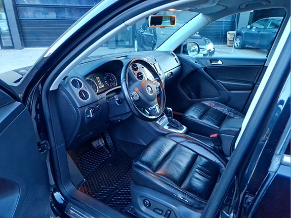 Volkswagen Tiguan 5 of 26