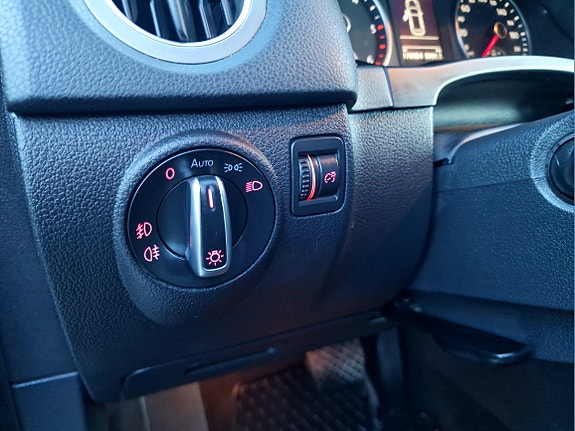 Volkswagen Tiguan 15 of 26