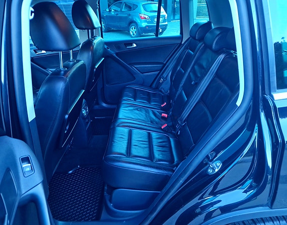 Volkswagen Tiguan 10 of 26