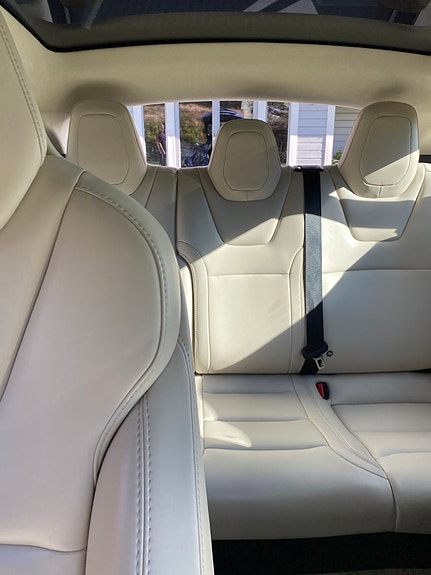 Tesla Model S 9 of 15