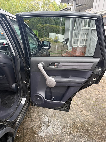 Honda CR-V 7 of 30