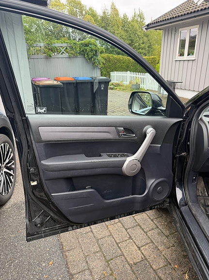 Honda CR-V 13 of 30