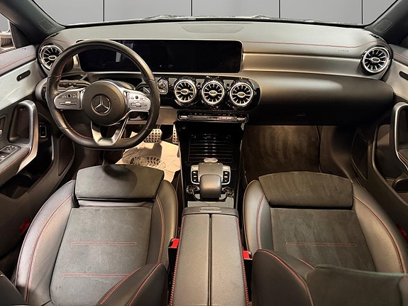 Mercedes-Benz CLA180 15 of 30