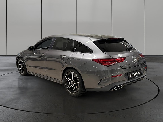 Mercedes-Benz CLA180 3 of 30
