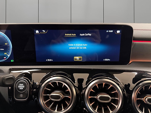 Mercedes-Benz CLA180 22 of 30