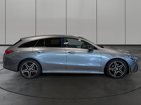 Mercedes-Benz CLA180 6 of 30