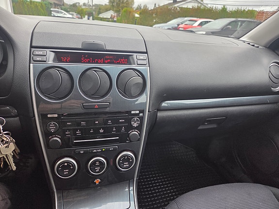 Mazda 6 8 of 15