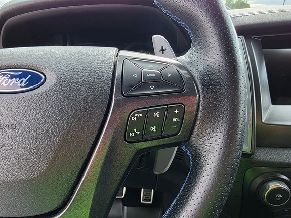 Ford Ranger Raptor 19 of 30