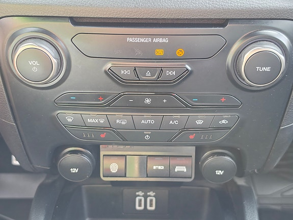 Ford Ranger Raptor 27 of 30