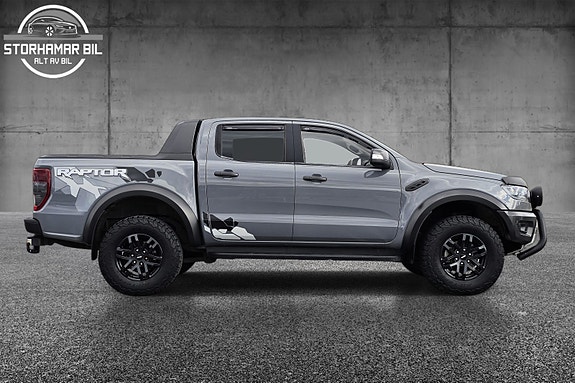 Ford Ranger Raptor 12 of 30