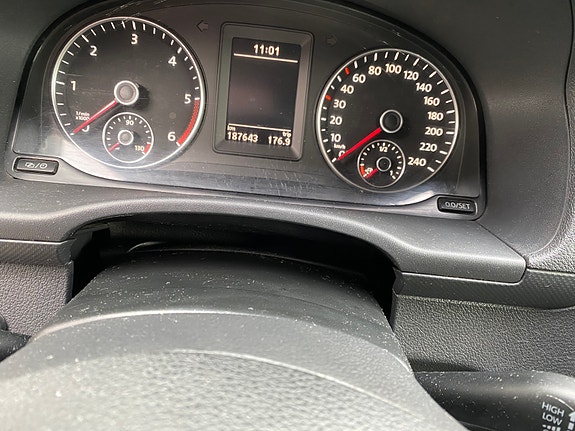 Volkswagen Caddy Maxi 4 of 10