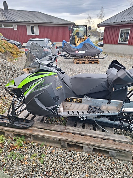 Arctic-cat Norseman X 8000 3 of 3