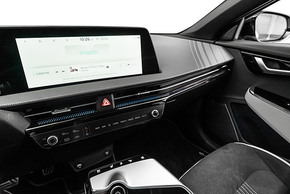Kia EV6 11 of 30