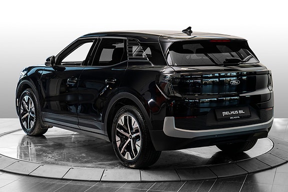 Ford Explorer 6 of 25