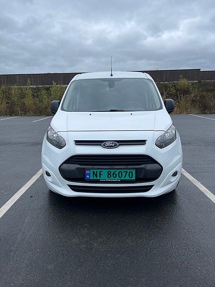 Ford Transit Connect 4 of 23