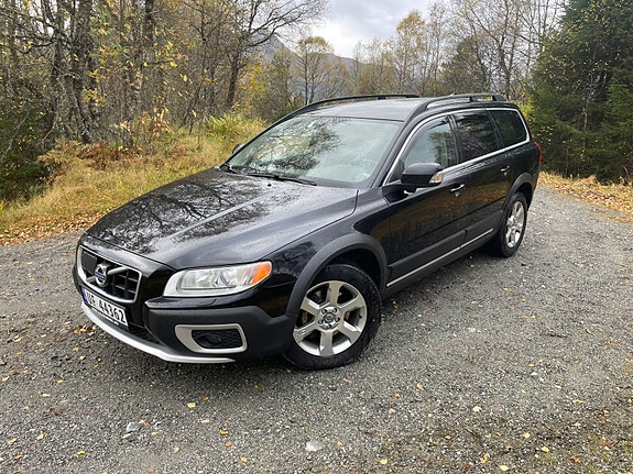 Volvo XC70 8 of 30