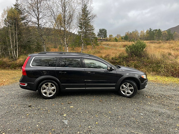 Volvo XC70 16 of 30