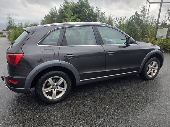 Audi Q5 6 of 30