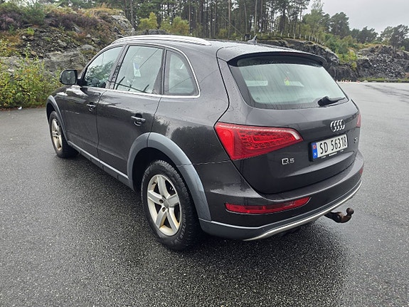 Audi Q5 8 of 30