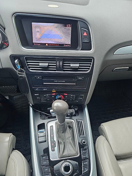 Audi Q5 4 of 30