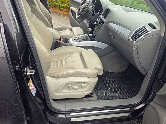 Audi Q5 10 of 30