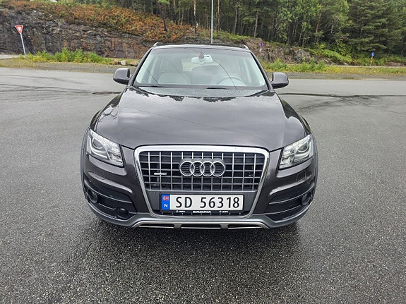 Audi Q5 3 of 30