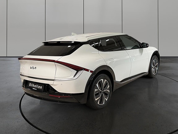 Kia EV6 5 of 30