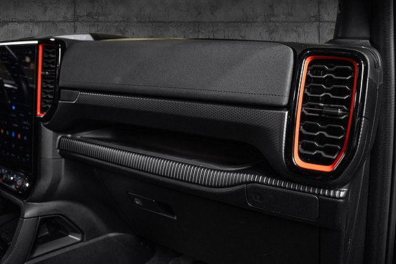 Ford Ranger Raptor 28 of 30