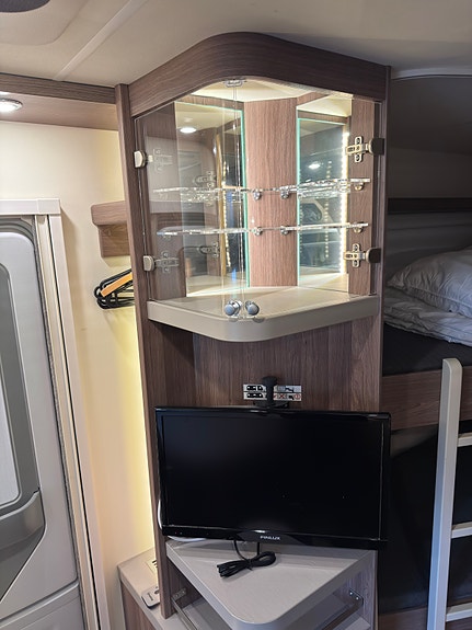 Knaus W08 650 Südwind 12 of 29