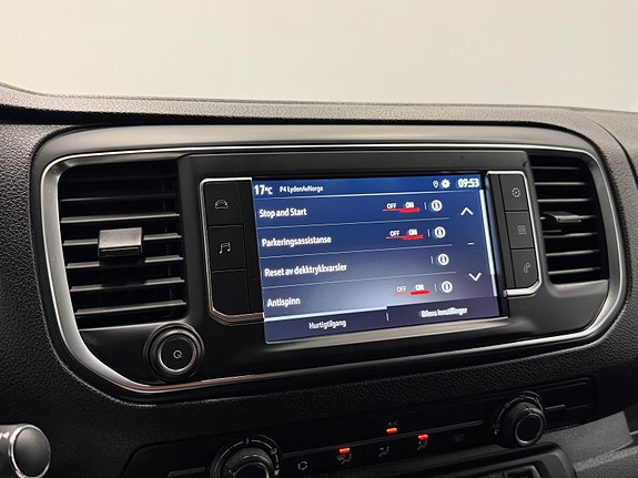 Opel Vivaro 19 of 25