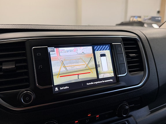 Opel Vivaro 22 of 25