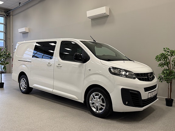 Opel Vivaro 4 of 25