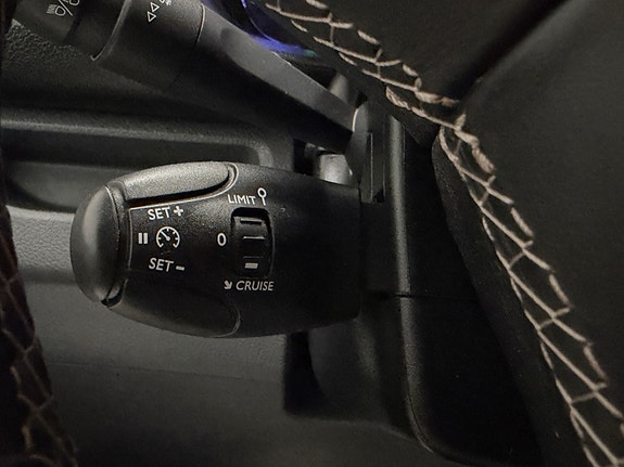 Opel Vivaro 24 of 25