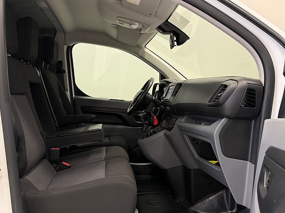 Opel Vivaro 14 of 25