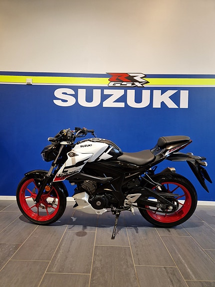 Suzuki GSX-S 125 3 of 15
