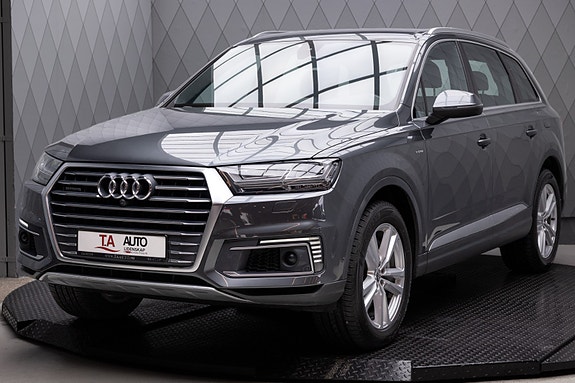 Audi Q7 3 of 30