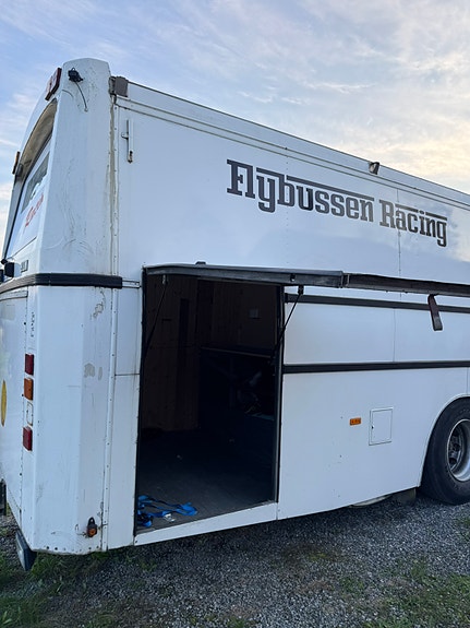 Volvo B10M Camping/motorsport buss 9 of 11