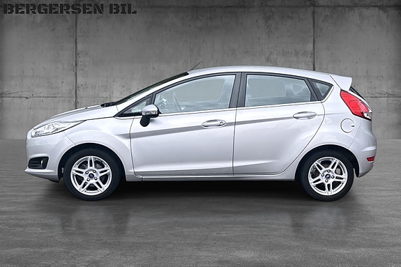 Ford Fiesta 3 of 9