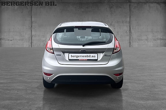 Ford Fiesta 4 of 9